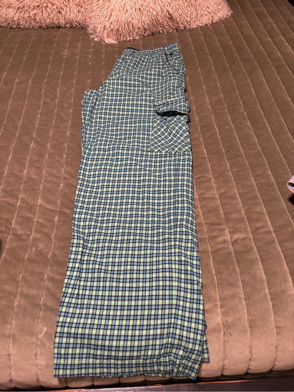 aerie women’s Blue and Green Plaid Flannel Cargo Pants